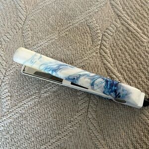 Chi flat iron hair straightener